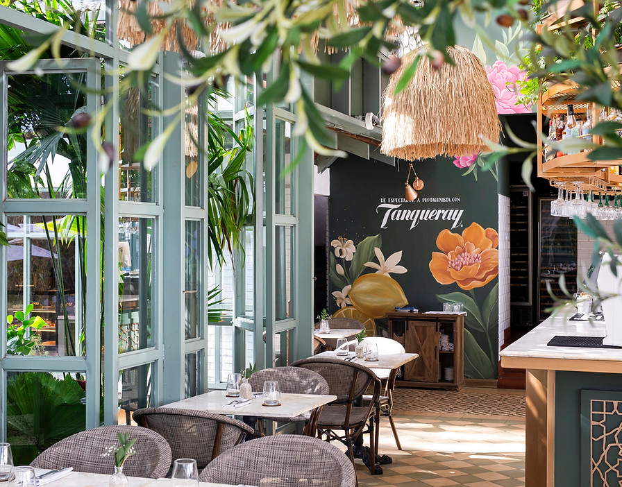 Bar interior at Caffe Negroni in Escazu.