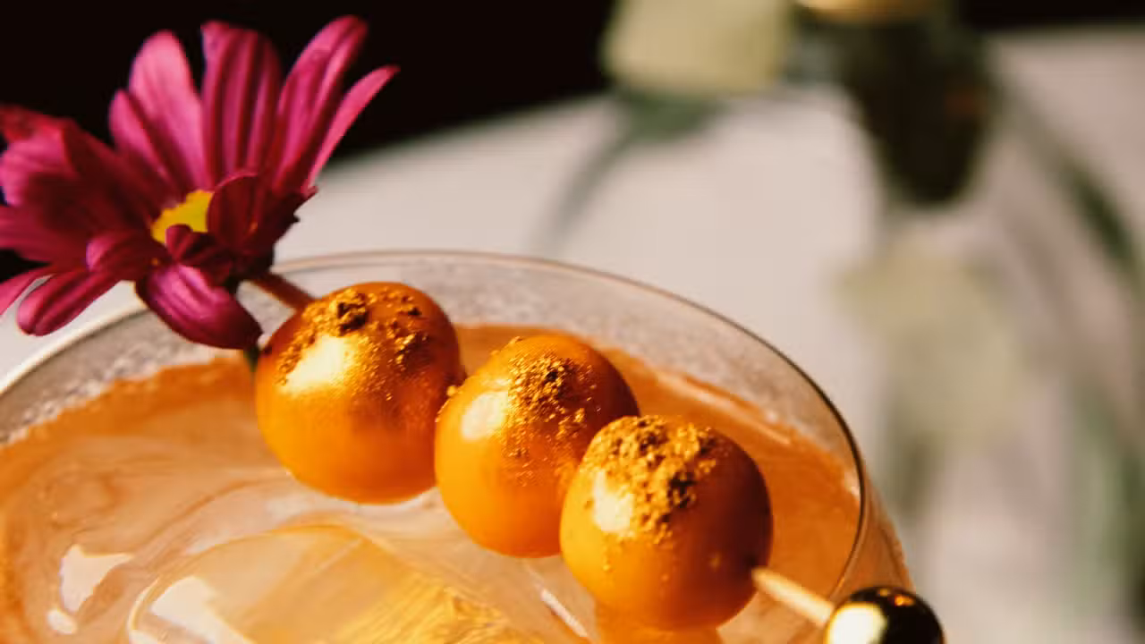 Dining and cocktail atmosphere at La Yerbatera in Barrio Escalante.